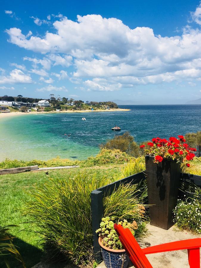 Beach Buoy Opossum Bay South Arm 외부 사진